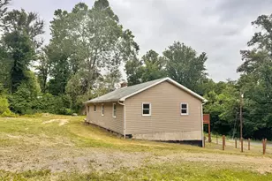 839 Needmore Rd, Martinsburg, WV 25403 - Photo 3