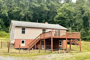 839 Needmore Rd, Martinsburg, WV 25403 - Photo 1