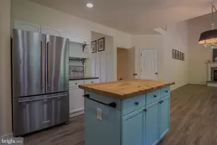 1704 Memorial Park Ave, Martinsburg, WV 25401 - Photo 17