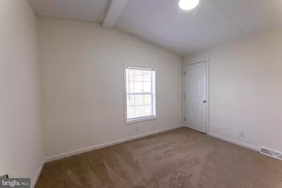 453 Royal Crest Drive, Martinsburg, WV 25401 - Photo 17
