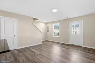 208 White Violet Wy, Kearneysville, WV 25430 - Photo 5