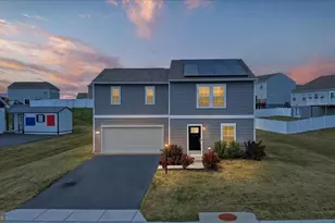 139 Kiskadee Dr, Bunker Hill, WV 25413 - Photo 3