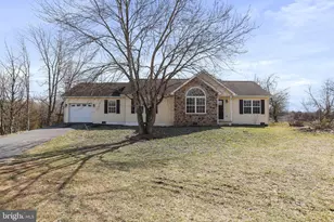 19 Tie Run Rd, Martinsburg, WV 25405 - Photo 3