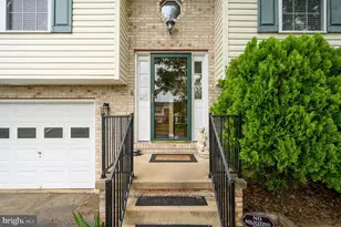 73 Paragon Dr, Bunker Hill, WV 25413 - Photo 9