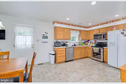 73 Paragon Drive, Bunker Hill, WV 25413 - Photo 13