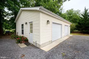 73 Paragon Dr, Bunker Hill, WV 25413 - Photo 3