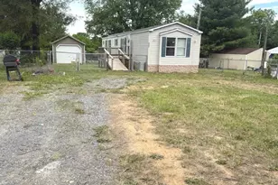 6543 Winchester Ave, Inwood, WV 25428 - Photo 23