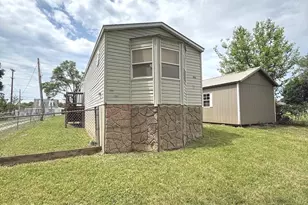 6543 Winchester Ave, Inwood, WV 25428 - Photo 7