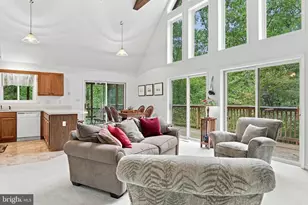 204 Toboggan Hill Trail, Hedgesville, WV 25427 - Photo 5