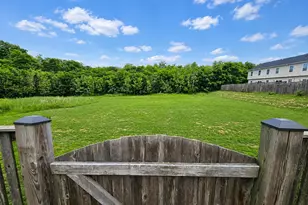 40 Beaulah Ct, Bunker Hill, WV 25413 - Photo 3