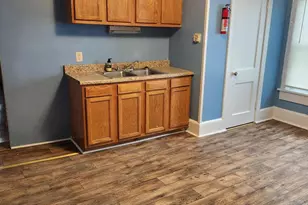 229 Porter Ave, Martinsburg, WV 25401 - Photo 3