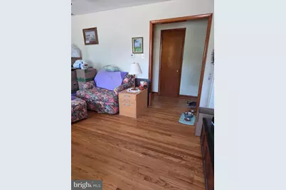 623 Silver Lane, Martinsburg, WV 25401 - Photo 7