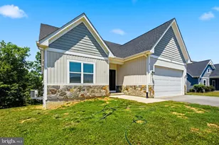 120 Nugget Wy, Martinsburg, WV 25405 - Photo 3