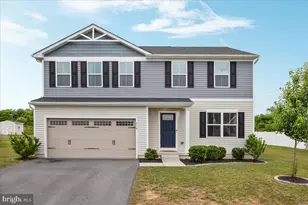 416 Switchgrass Ct, Bunker Hill, WV 25413 - Photo 1