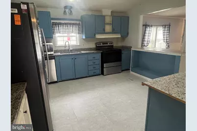 52 Crown Ct, Martinsburg, WV 25401 - Photo 5