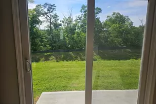 23 Bloomsbury St, Falling Waters, WV 25419 - Photo 19