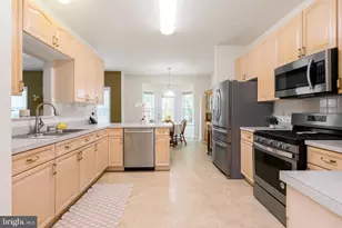 331 Hogan Dr, Martinsburg, WV 25405 - Photo 15