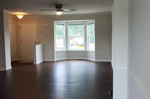 29 Litchfield Ln E, Martinsburg, WV 25405 - Photo 3