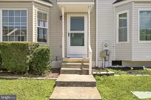 101 Stadium Cir, Inwood, WV 25428 - Photo 3