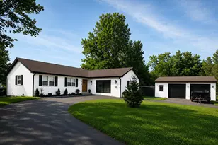 87 Fieldstone Dr, Bunker Hill, WV 25413 - Photo 1