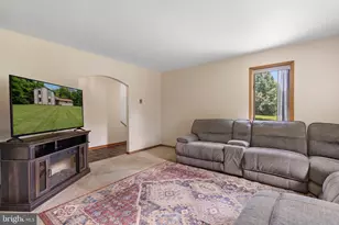 903 Colston Dr, Falling Waters, WV 25419 - Photo 21