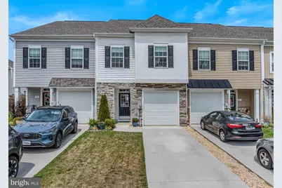 50 Billau Place, Bunker Hill, WV 25413 - Photo 1