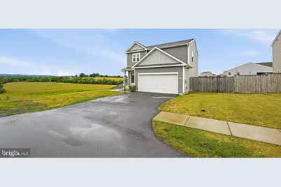 260 Luxor Court, Bunker Hill, WV 25413 - Photo 3