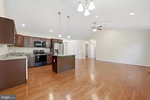 179 Reprisal Rd, Inwood, WV 25428 - Photo 9