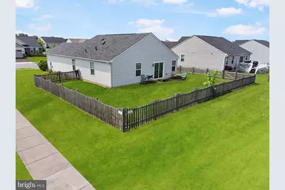 510 Oxford Way, Martinsburg, WV 25405 - Photo 9