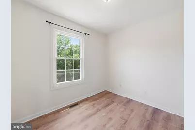 106 Sir Washington Street, Inwood, WV 25428 - Photo 21