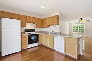 106 Sir Washington St, Inwood, WV 25428 - Photo 5