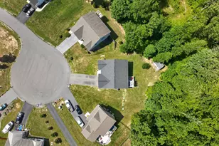 463 Executive Way, Hedgesville, WV 25427 - Photo 15