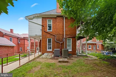 310 W Burke Street, Martinsburg, WV 25401 - Photo 37