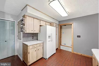 23 Drake Avenue, Falling Waters, WV 25419 - Photo 21
