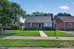 207 N Tennessee Ave, Martinsburg, WV 25401 - Photo 1