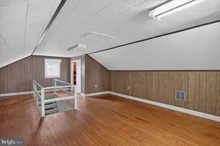 207 N Tennessee Ave, Martinsburg, WV 25401 - Photo 23