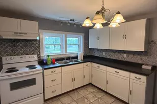 10860 Winchester Ave, Bunker Hill, WV 25413 - Photo 17