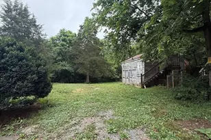 10860 Winchester Ave, Bunker Hill, WV 25413 - Photo 27