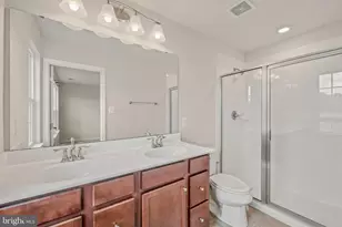 19 Ontario Dr, Falling Waters, WV 25419 - Photo 19