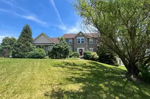 132 Rubens Cir, Martinsburg, WV 25403 - Photo 1