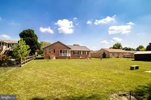 91 Meadowbrook Dr, Martinsburg, WV 25401 - Photo 51
