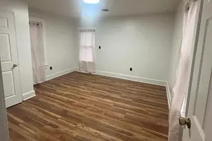 633 N Queen St, Martinsburg, WV 25404 - Photo 5