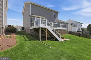 68 Toulouse Ln, Martinsburg, WV 25403 - Photo 37