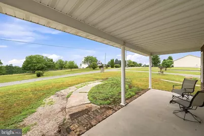 270 Falcon Drive, Falling Waters, WV 25419 - Photo 7