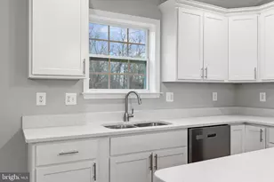109 Anderson Rd, Martinsburg, WV 25404 - Photo 11