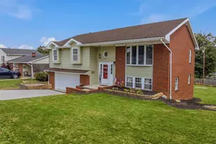 412 S Alabama Ave, Martinsburg, WV 25401 - Photo 5