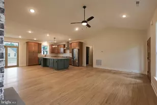 45 Grand Rapids Dr, Martinsburg, WV 25403 - Photo 15