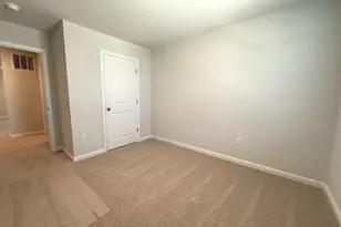 223 Orpington Dr, Martinsburg, WV 25403 - Photo 9