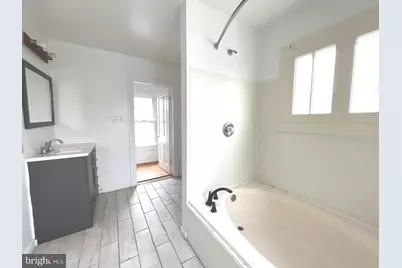 703 Second St #B, Martinsburg, WV 25404 - Photo 13