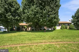 1439 Bedington Rd, Martinsburg, WV 25404 - Photo 9